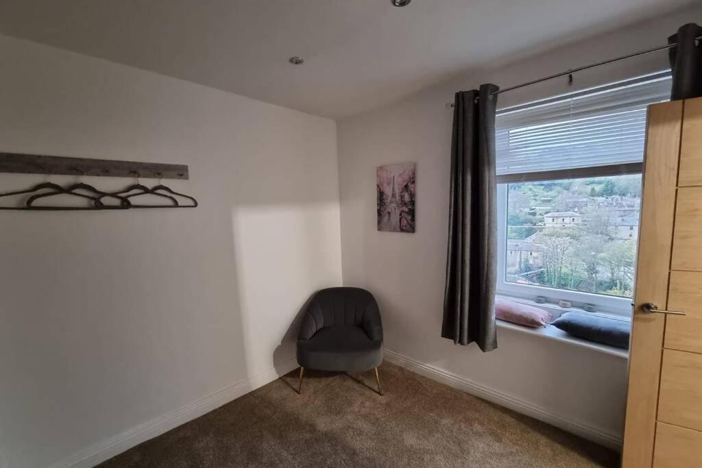Crystal Cottage - 5 Min Walk From Holmfirth Town Centre 외부 사진